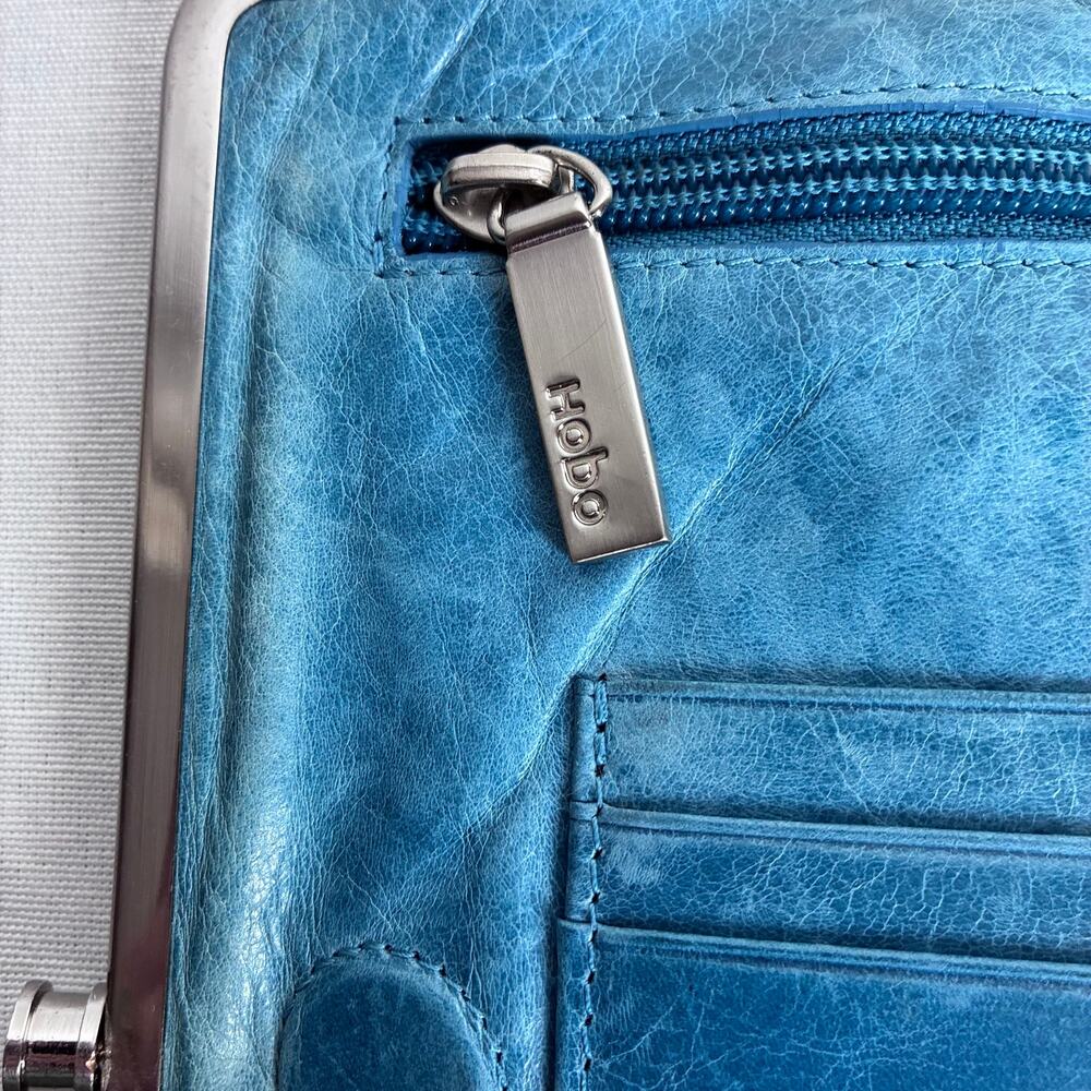 HOBO Lauren Leather Clutch Wallet Double Kiss Lock Frame Blue Boho Distressed - Picture 5 of 8